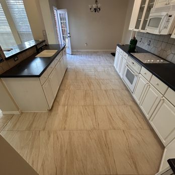 Aguilar Flooring Installations - General Contractors Near Me