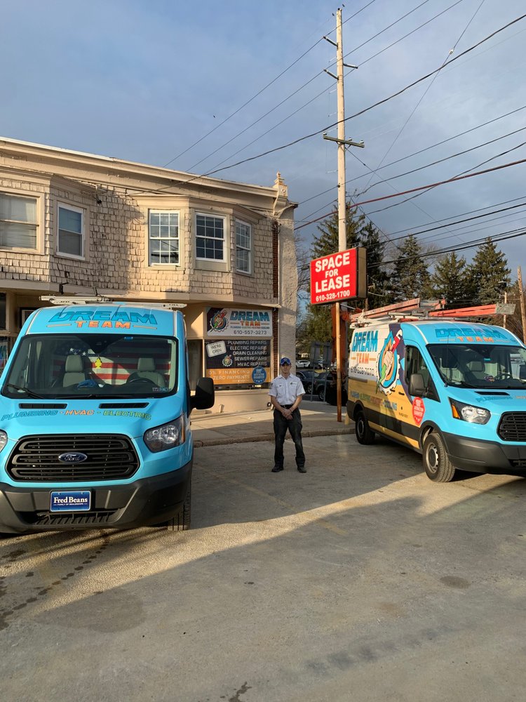 Slide of Dream Team Home Services