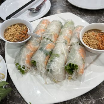Nha Hang Viet Nam - Vietnamese Near Me - Chicago, Illinois