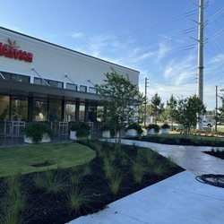 Wawa - Side of building