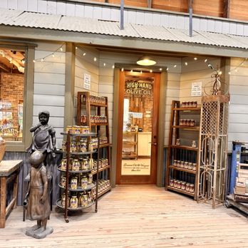 High-Hand Olive Oil Company - High Hand Olive Oil entrance - Olive Oil Near Me - Loomis, California High-Hand Olive Oil Company - High Hand Olive Oil entrance - Olive Oil Near Me - Loomis, California
