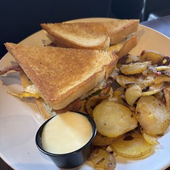 The Kitchen on Penn - Breakfast sandwich - Breakfast & Brunch Near Me - Murrysville, Pennsylvania The Kitchen on Penn - Breakfast sandwich - Breakfast & Brunch Near Me - Murrysville, Pennsylvania