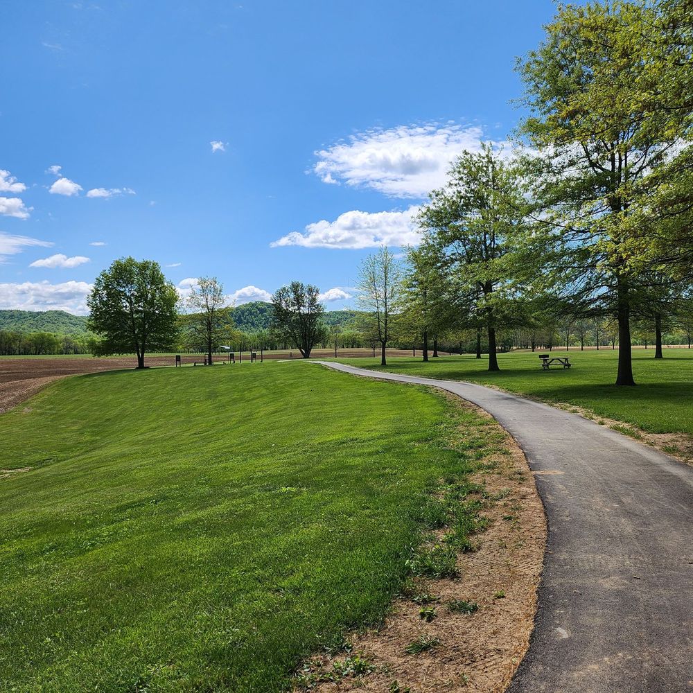 Riverside Park - Walking path - Parks Near Me - Portsmouth, Ohio Riverside Park - Walking path - Parks Near Me - Portsmouth, Ohio