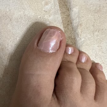 Lux Spa Nails - Nail Salons Near Me - Eau Claire, Wisconsin