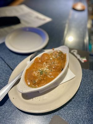 Christopher's by null