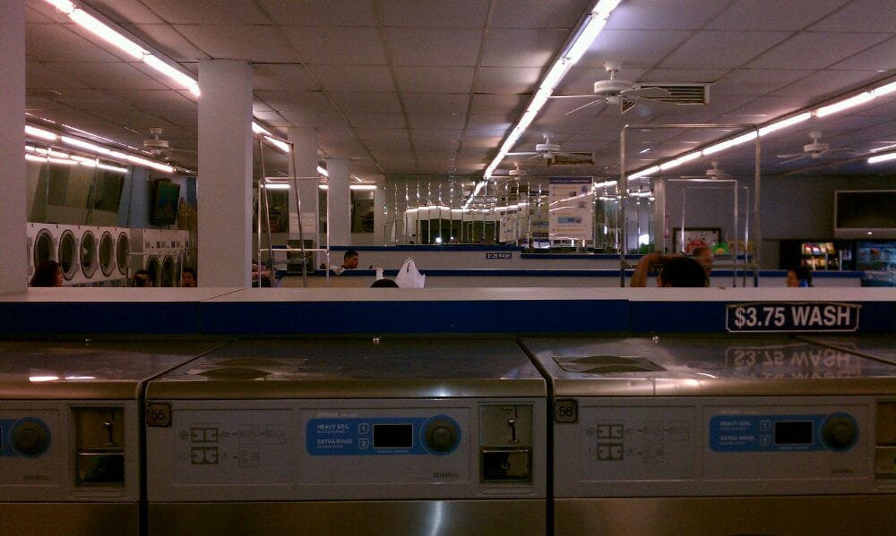 COIN LAUNDRY LAVANDERIA Updated April 2024 3051 Wabash Ave, Los