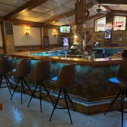 Ventura's Tavern