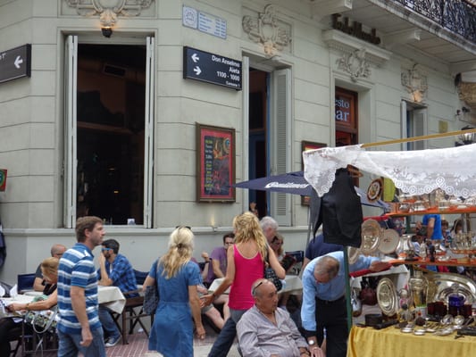 Plaza Dorrego by null