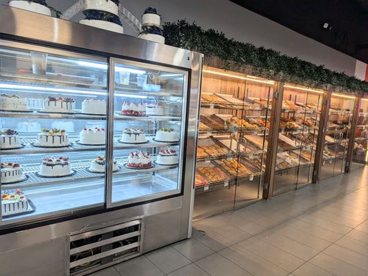 Esquisito Bakery by null