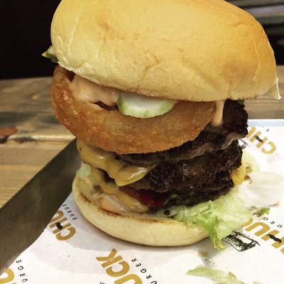 CHUCK BURGER by null
