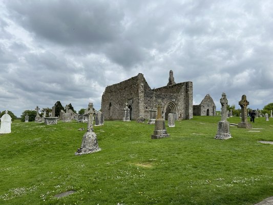Clonmacnoise by null