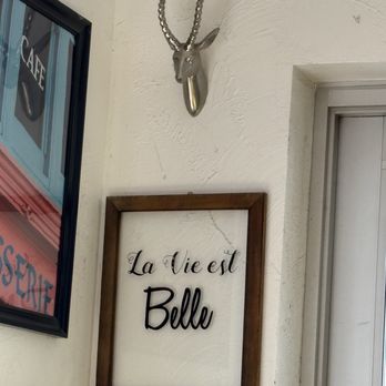 Le French Cafe - Interior wall hanging - Breakfast & Brunch Near Me - Boulder, Colorado