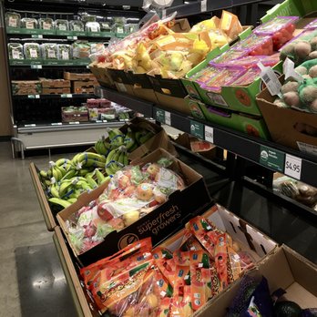 ALDI - Organic produce and salads are in the back of the store. - Grocery Near Me - Hackensack, New Jersey