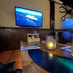 Fleet Inn Bar - Booth