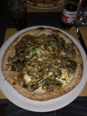 Pizzeria Bio In un angolo di mondo... by null