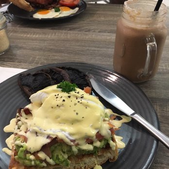 Base Espresso Broadbeach - Coffee & Tea Near Me - Broadbeach, QLD Base Espresso Broadbeach - Coffee & Tea Near Me - Broadbeach, QLD