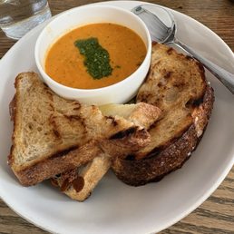 Grilled cheese and tomato soup Grilled cheese and tomato soup