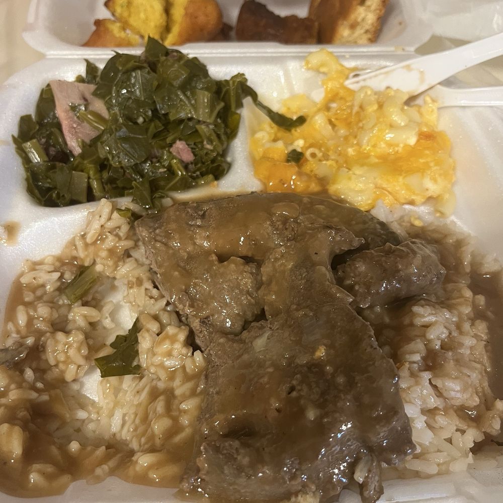 Liver gravy white rice mac & cheese collard greens cornbread Liver gravy white rice mac & cheese collard greens cornbread