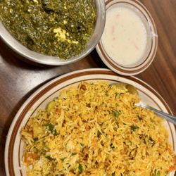 Mt Everest Nepalese and Indian Bistro