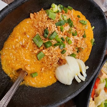 Max's Restaurant - Glendale - Filipino Near Me - Glendale, California
