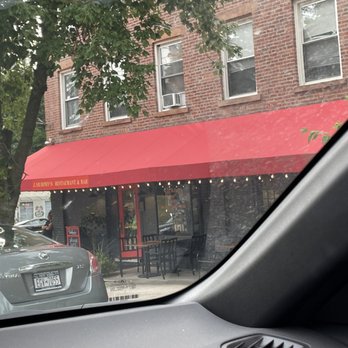 J Murphys on Main - a view from inside a car - American Near Me - Cold Spring, New York