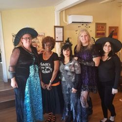 MFI Recovery Center - La Vista Recovery Center for Women - Halloween photo Opp