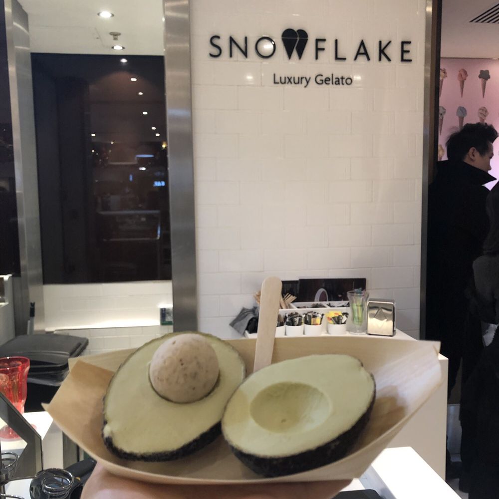 Snowflake Luxury Gelato - Desserts Near Me - London, XGL