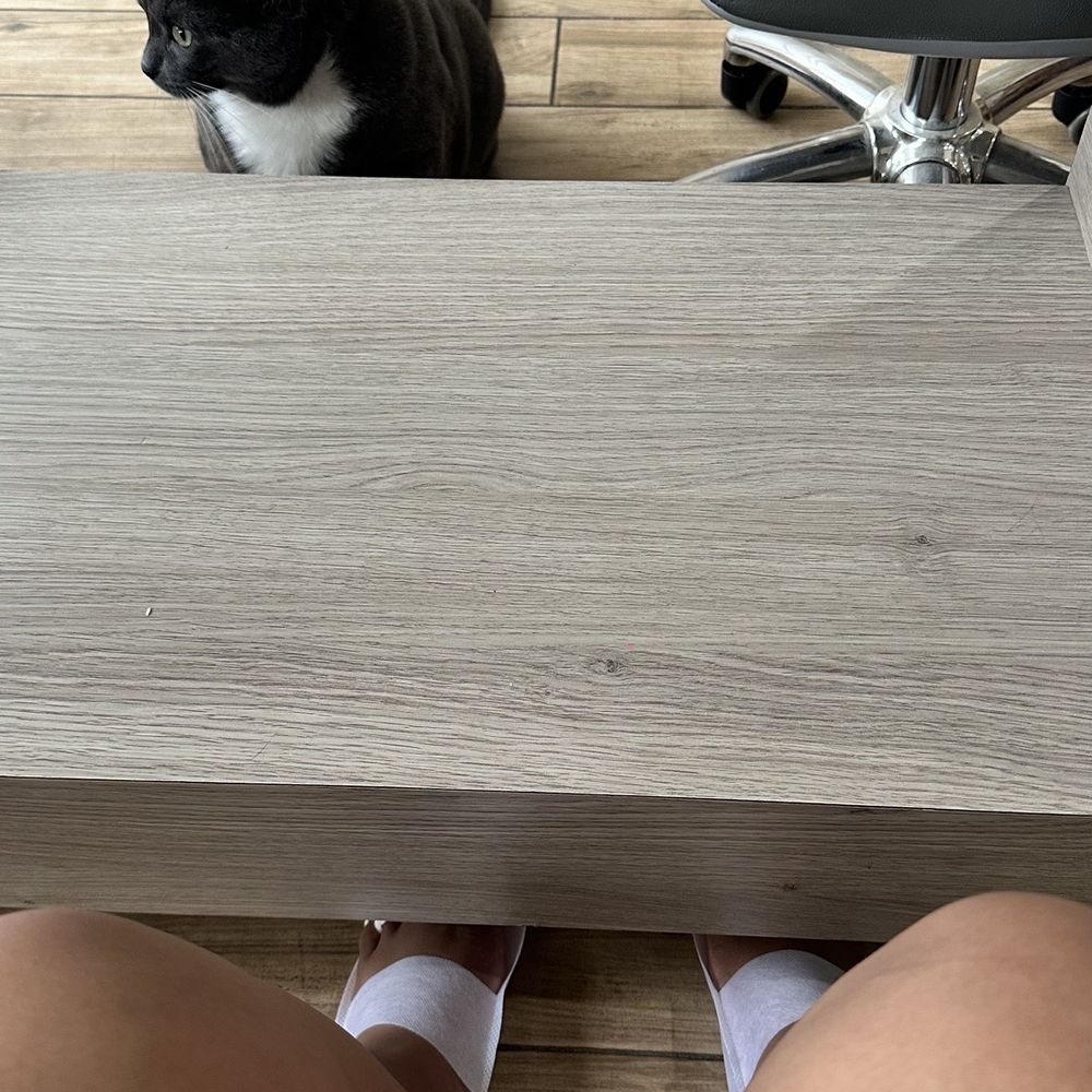 B&P Nails - Pedicure drying & their cat keeping me company - Nail Salons Near Me - Brooklyn, New York