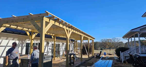 Southern Lake Country Logo