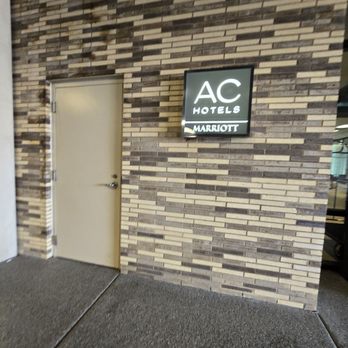 AC Hotel - Hotels Near Me - Charlotte, North Carolina