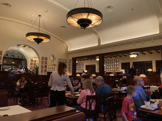 The Hollywood Brown Derby by null