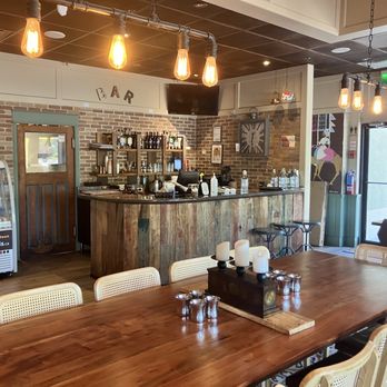 Bhai's Indian Canteen - Interior with bar - Vegetarian Near Me - Richmond Hill, Ontario Bhai's Indian Canteen - Interior with bar - Vegetarian Near Me - Richmond Hill, Ontario