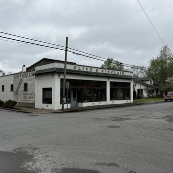 Olive and Sinclair Chocolate - Chocolatiers & Shops Near Me - Nashville, Tennessee
