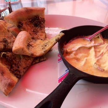 Big Pink - Brie Skillet - bubbling, hot, tasty bread slices (good) - Pizza Near Me - Miami Beach, Florida