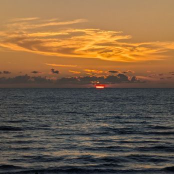 Great Heron Inn - These amazing sunsets are not to be missed! - Hotels Near Me - Indian Rocks Beach, Florida Great Heron Inn - These amazing sunsets are not to be missed! - Hotels Near Me - Indian Rocks Beach, Florida