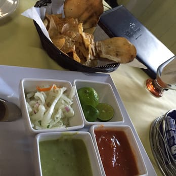 Villa Marina - Salsa and chips - Seafood Near Me - Tijuana, BCN