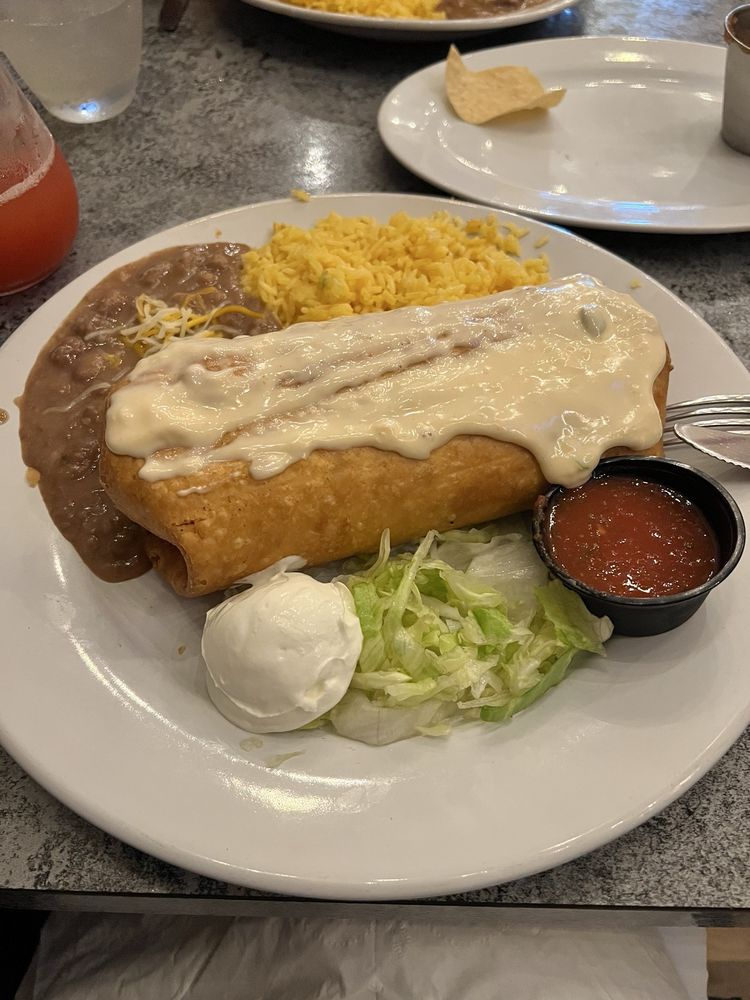 Ozzie & Mae's Hacienda
