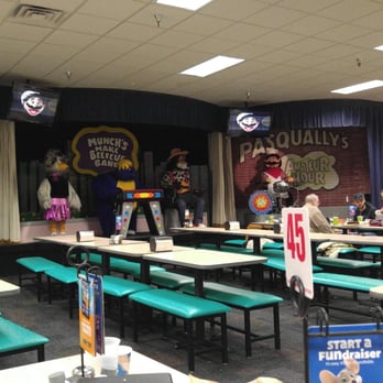 Chuck E. Cheese - A bit creepy :) - Pizza Near Me - West Des Moines, Iowa