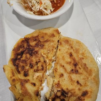 Cebollines - Mexican Near Me - Lindenhurst, New York