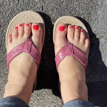 Nail Lounge & Spa - Nail Salons Near Me - Bryant, Arkansas