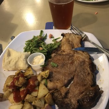 Tribune Smokehouse - Bars Near Me - Davenport, Washington