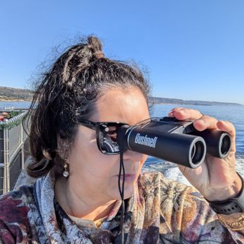 Davey's Locker - I brought my binoculars - Fishing Near Me - Newport Beach, California