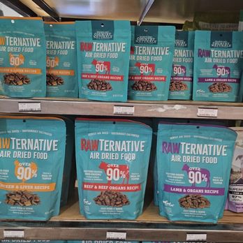 Ben's Barketplace - Midtown Sacramento - Pet Stores Near Me - Sacramento, California