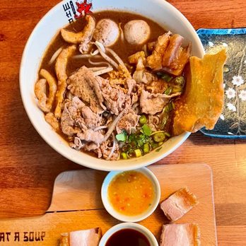 What A Soup - Beef boat noodle soup - Noodles Near Me - Cambridge, Massachusetts What A Soup - Beef boat noodle soup - Noodles Near Me - Cambridge, Massachusetts