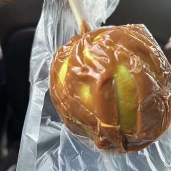 Bass Performance Hall - Caramel apple - Performing Arts Near Me - Fort Worth, Texas