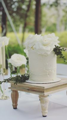 The Bake Shoppe and Cafe by null