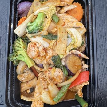 The Banana Leaf - Spicy Eggplant with pork stir fry. - Thai Near Me - Rocky Hill, Connecticut
