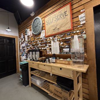 Coffee Hub - Beavercreek - Comunity wall and coffee station - Coffee & Tea Near Me - Beavercreek, Ohio Coffee Hub - Beavercreek - Comunity wall and coffee station - Coffee & Tea Near Me - Beavercreek, Ohio