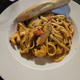 Cajun Chicken & Shrimp Pasta