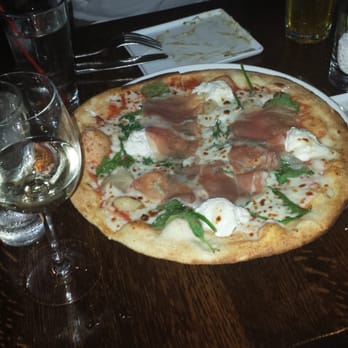 DiWine - Wine Bars Near Me - Astoria, New York